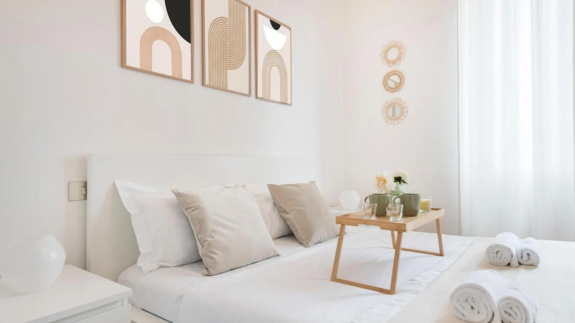 Easylife - Comfortable Apartment In Sant'Ambrogio ミラノ 0*,  イタリア